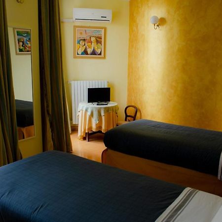 Villa Olivares Corbetta Eksteriør billede