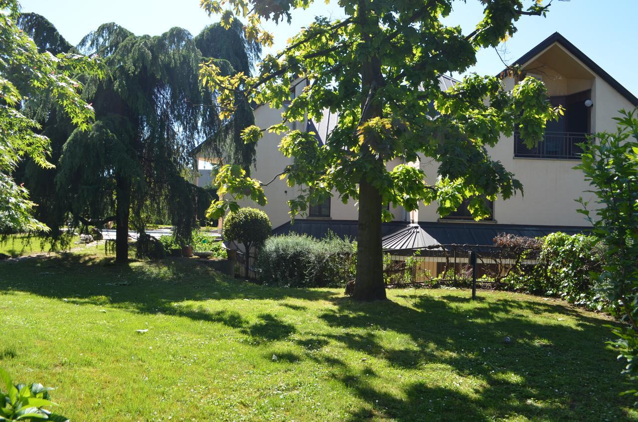 Villa Olivares Corbetta Eksteriør billede